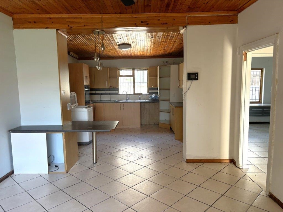 2 Bedroom Property for Sale in Somerset West Western Cape